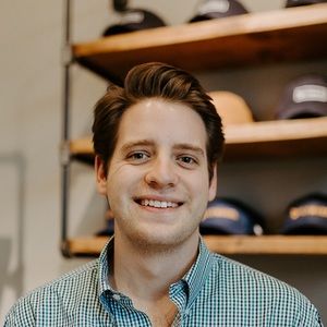 Meet your Posher, Bennett